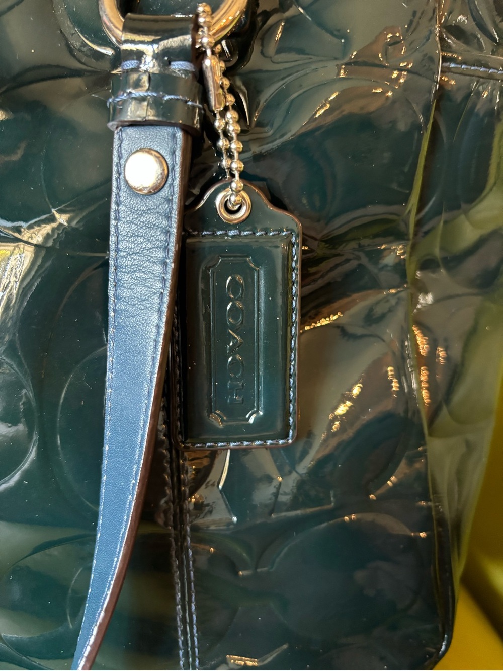 Coach Gallery Signature Embossed Patent Leather East West Tote Teal F07729 - Picture 3 of 11